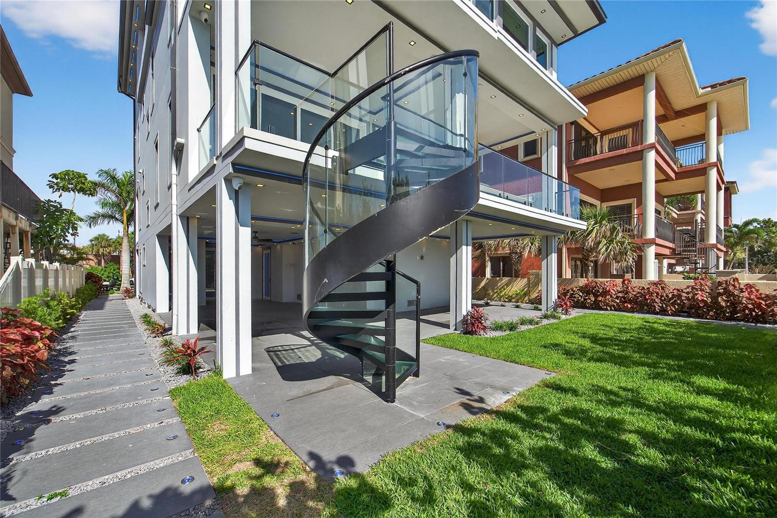 9600 W GULF BLVD, TREASURE ISLAND, FL — photo 82