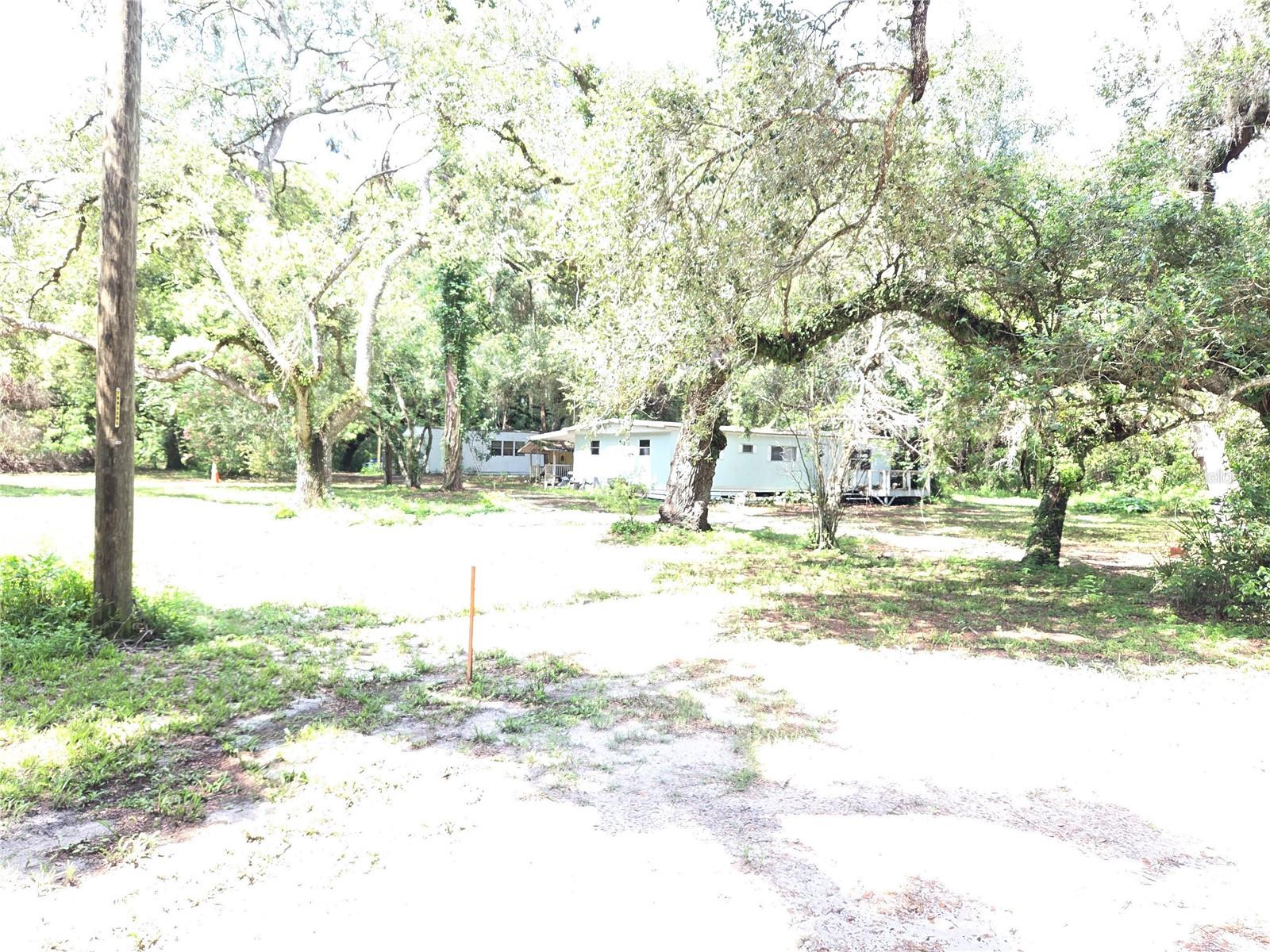 37742 GLADES LN, ZEPHYRHILLS, FL — photo 16