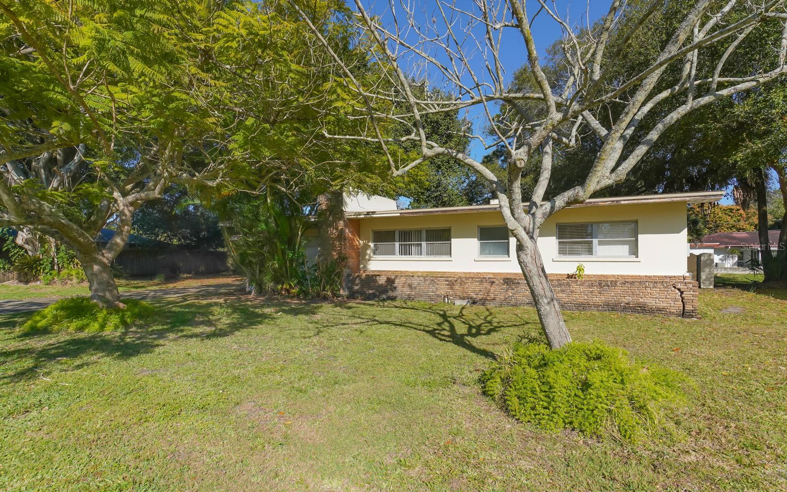 2461 RINGLING BLVD, SARASOTA, FL — photo 3