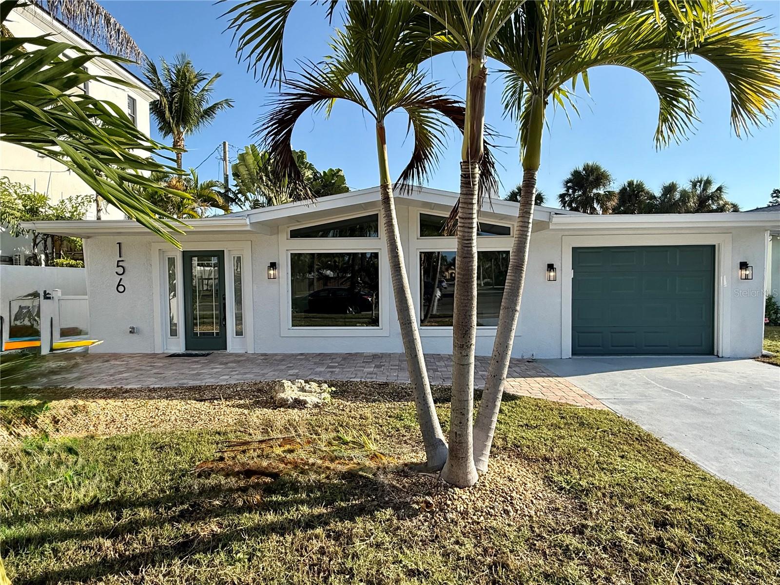 156 N BLVD OF THE PRESIDENTS, SARASOTA, FL