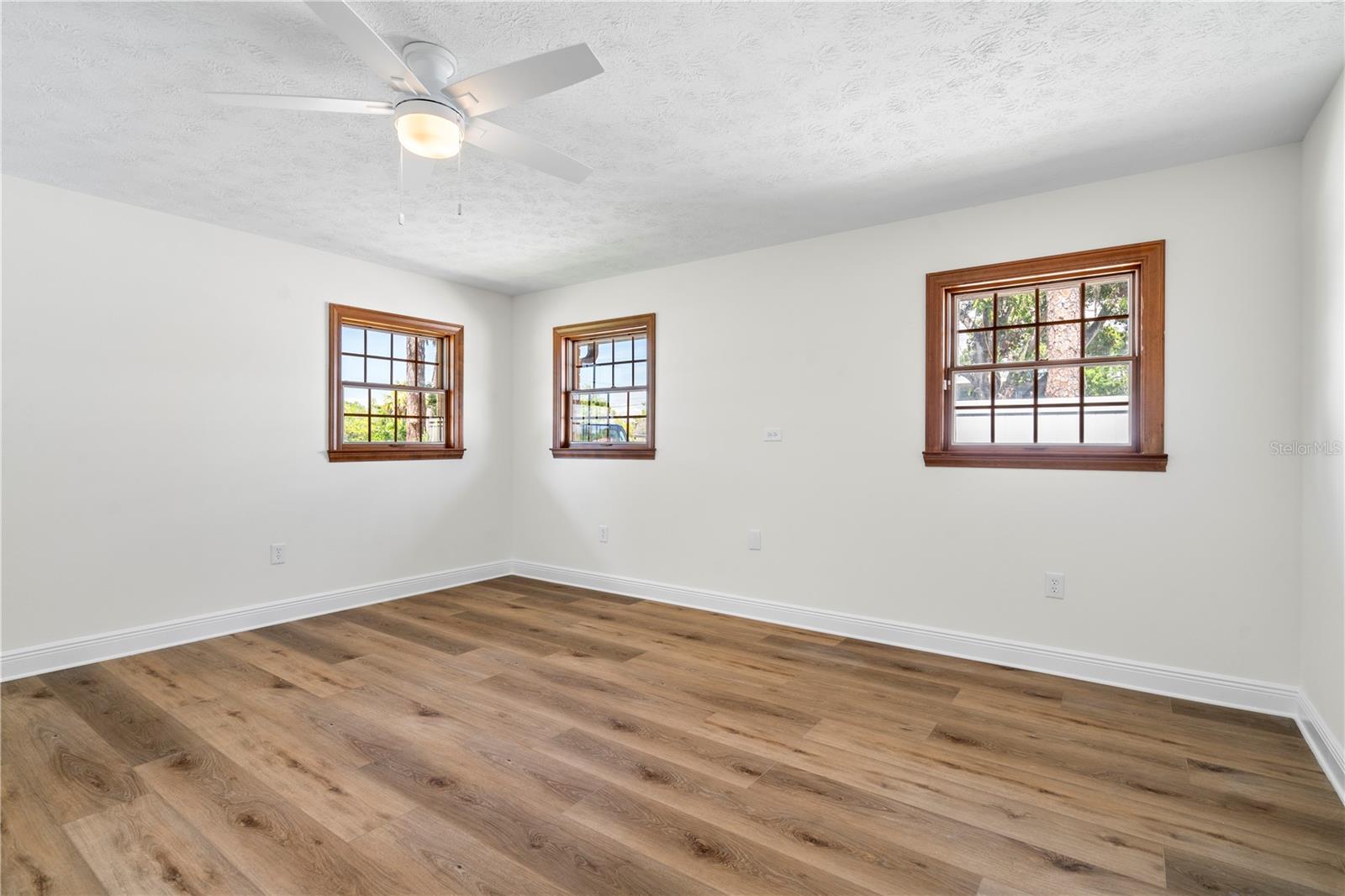 404 DICKMAN DR SW, RUSKIN, FL — photo 13