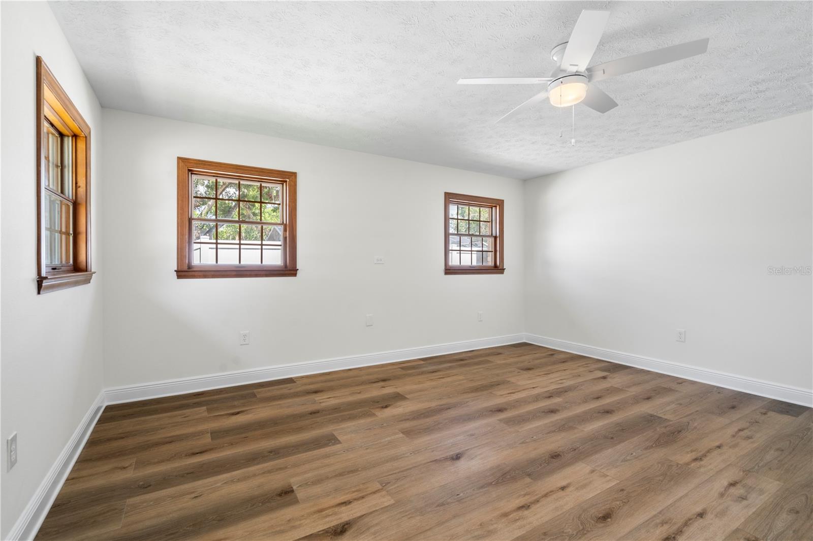 404 DICKMAN DR SW, RUSKIN, FL — photo 17