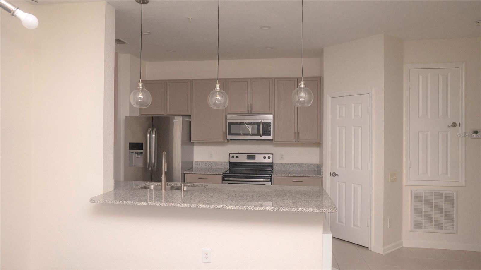 6466 CAVA ALTA DR #101, ORLANDO, FL — photo 7