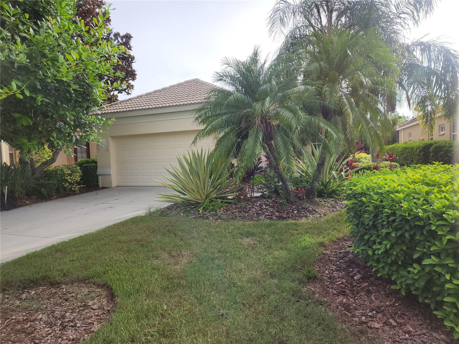 6642 TAILFEATHER WAY, BRADENTON, FL — photo 2