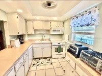 1215 S PORTOFINO DR #202 — photo 13
