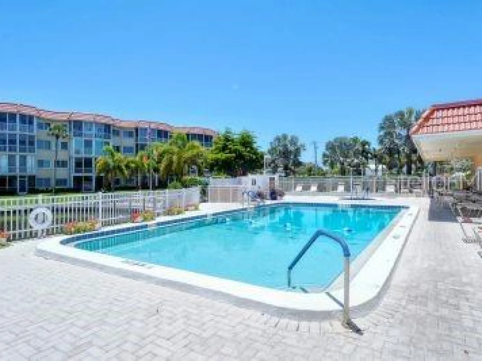 1215 S PORTOFINO DR #202, SARASOTA, FL — photo 26