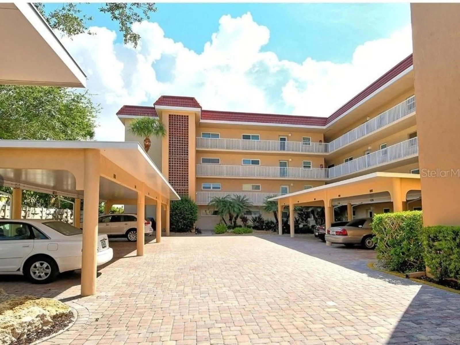 1215 S PORTOFINO DR #202, SARASOTA, FL — photo 37