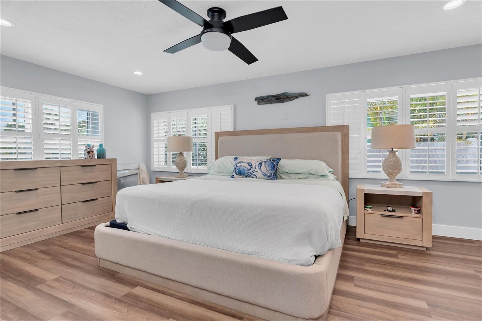 528 77TH AVE, ST PETE BEACH, FL — photo 16