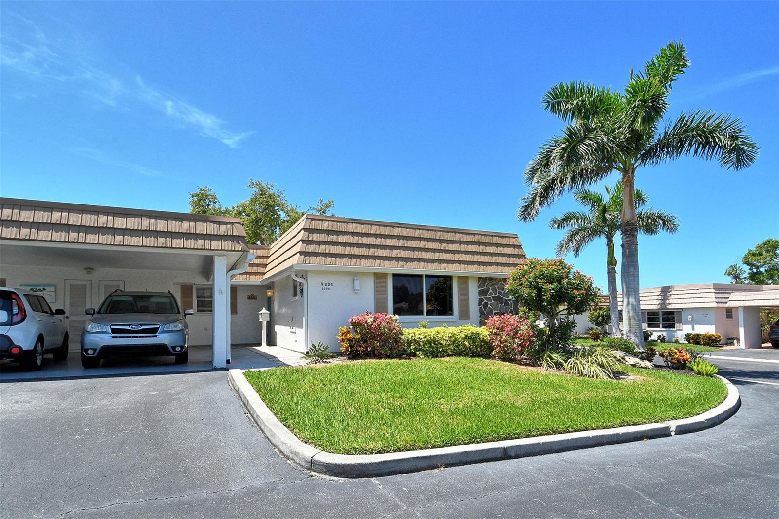 2308 WATERBLUFF PL #V304, SARASOTA, FL — photo 39