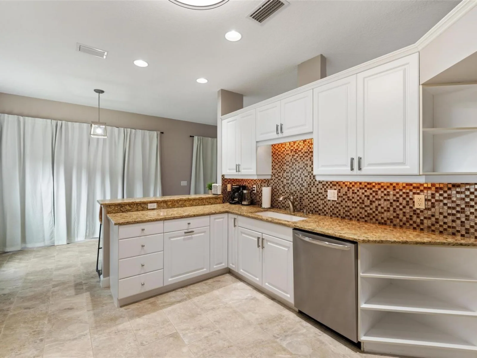 4360 IOLA DR, SARASOTA, FL — photo 14