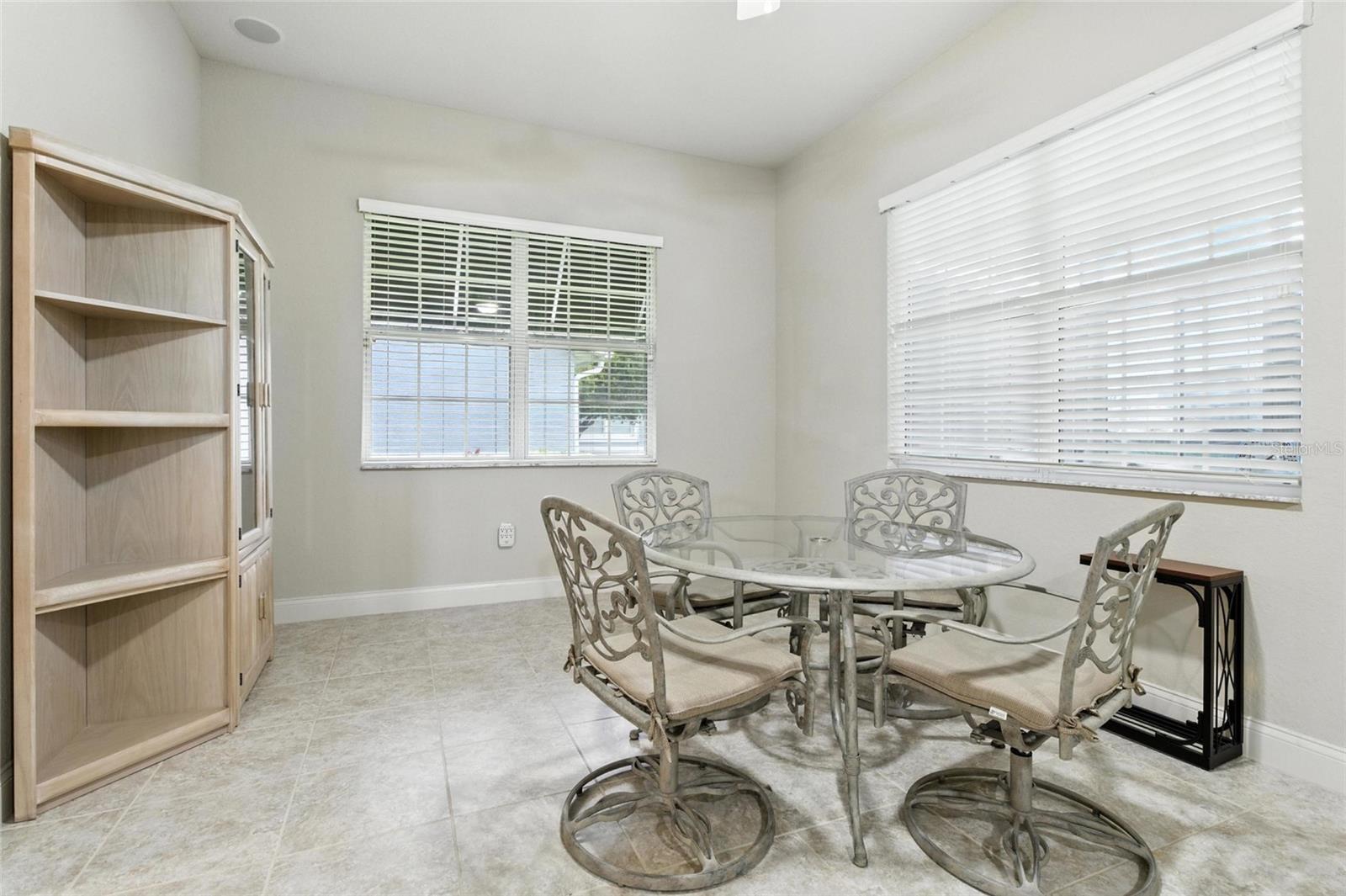 529 MEANDERING WAY, POLK CITY, FL — photo 27