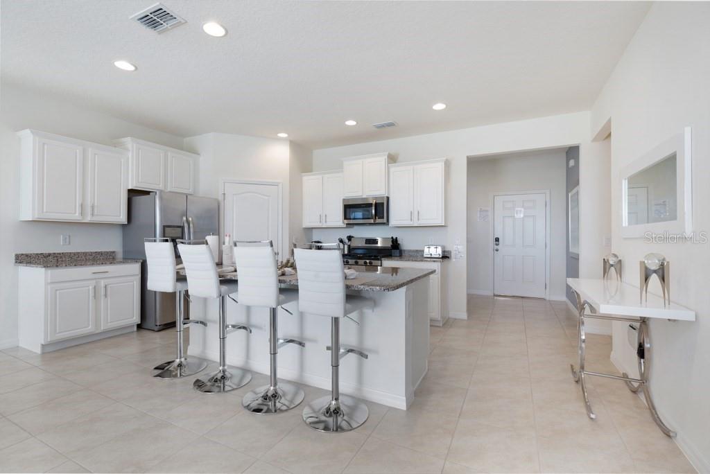 8012 OAK SHADOW CT, DAVENPORT, FL — photo 8