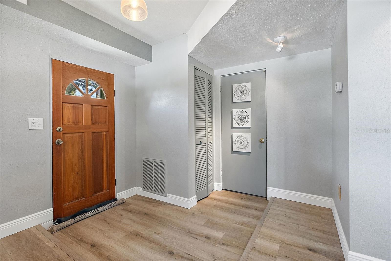 3464 79TH WAY N, ST PETERSBURG, FL — photo 6