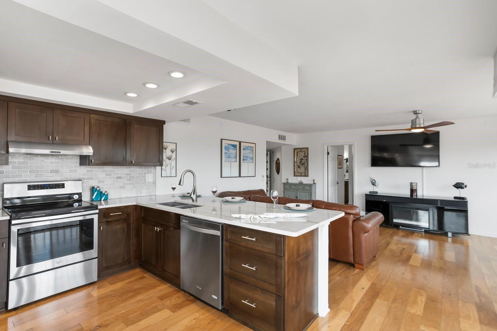 6269 PALMA DEL MAR BLVD S #302, ST PETERSBURG, FL — photo 12
