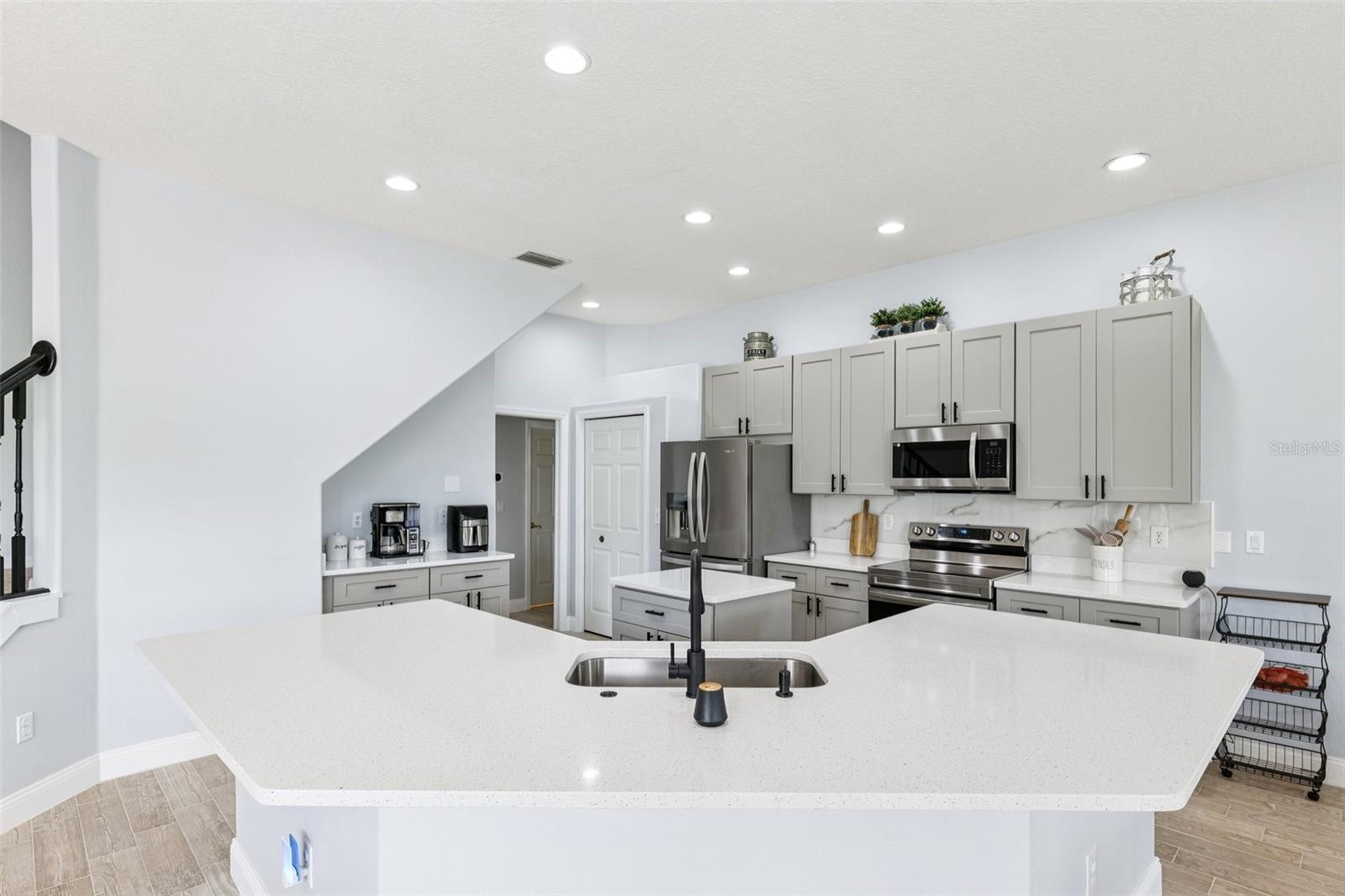 13049 THOROUGHBRED DR, DADE CITY, FL — photo 25
