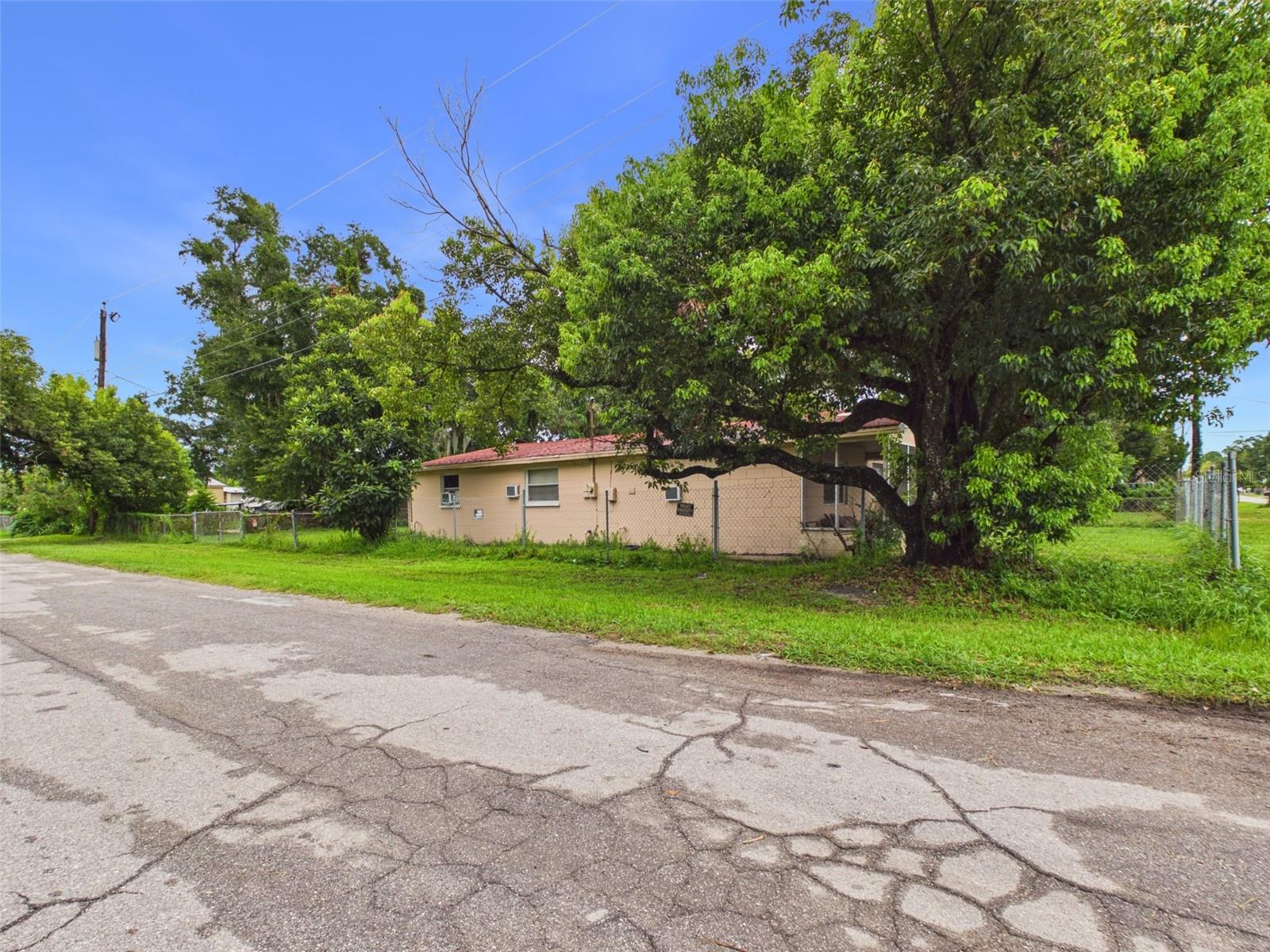 2119 W PATTERSON ST, LAKELAND, FL — photo 27