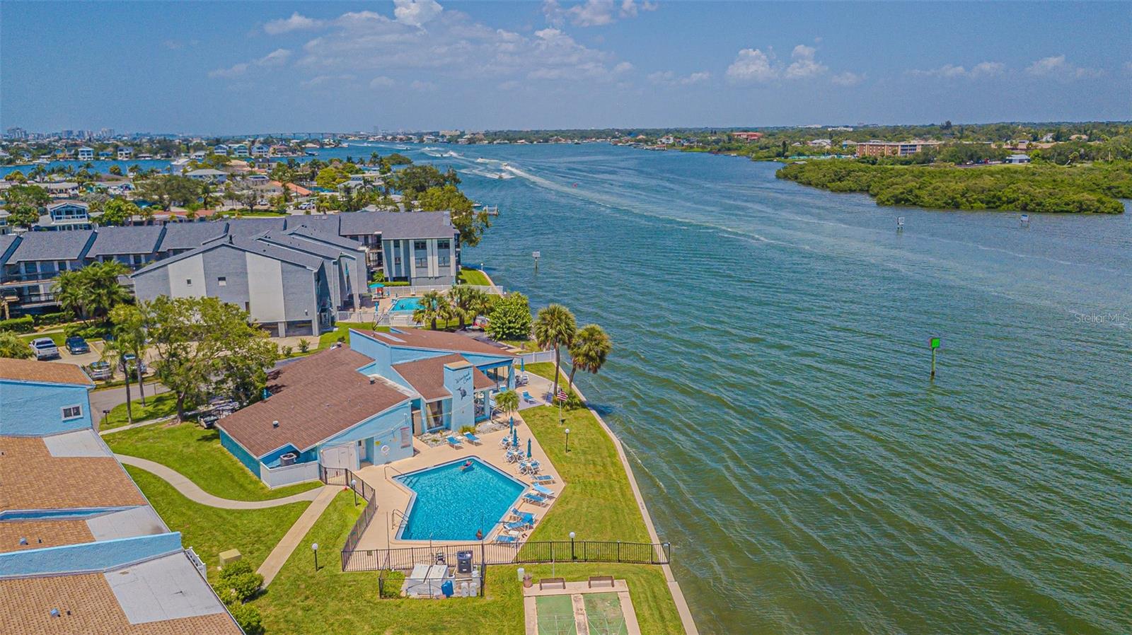1 WINDRUSH BLVD #54, INDIAN ROCKS BEACH, FL — photo 26