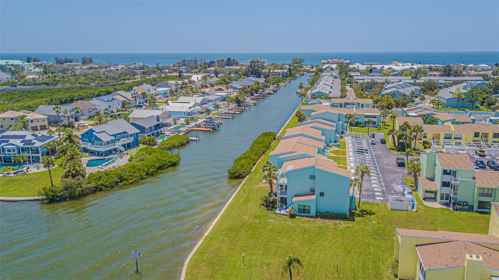 1 WINDRUSH BLVD #54, INDIAN ROCKS BEACH, FL — photo 11