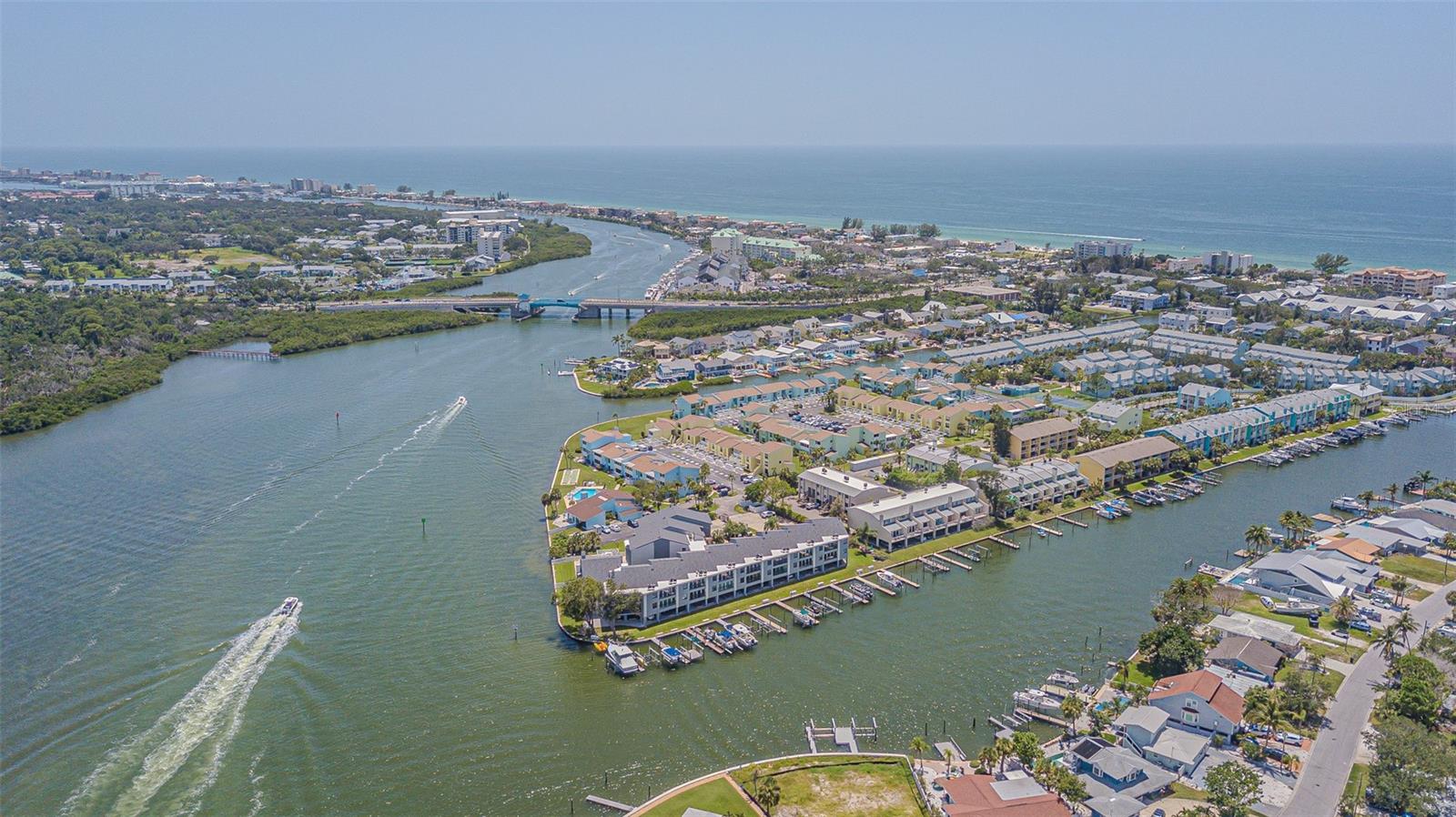 1 WINDRUSH BLVD #54, INDIAN ROCKS BEACH, FL — photo 35