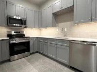 244 E PARK AVE — photo 11