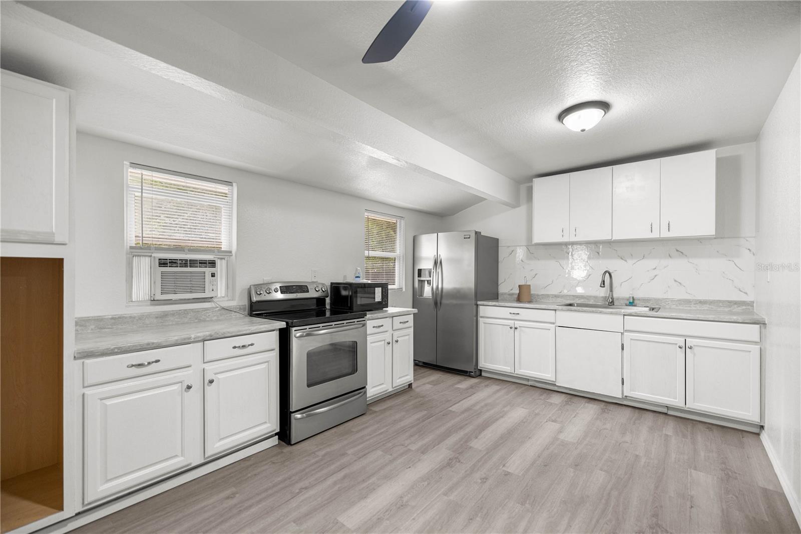 14750 NW 42ND CT, REDDICK, FL — photo 11
