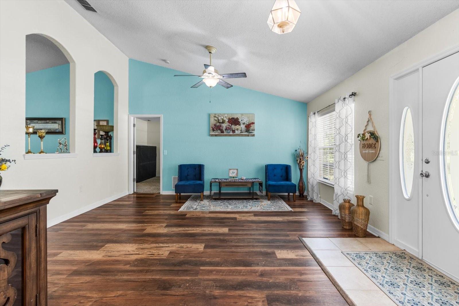 16038 MALDEN RD, WEEKI WACHEE, FL — photo 9