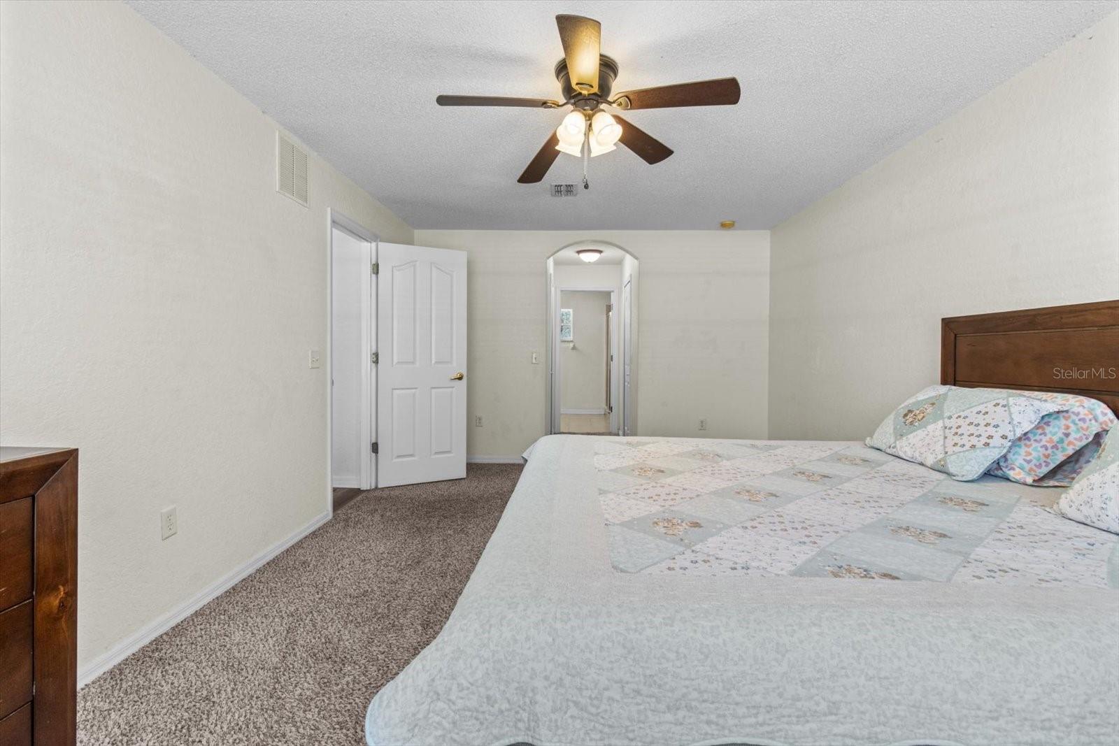 16038 MALDEN RD, WEEKI WACHEE, FL — photo 17