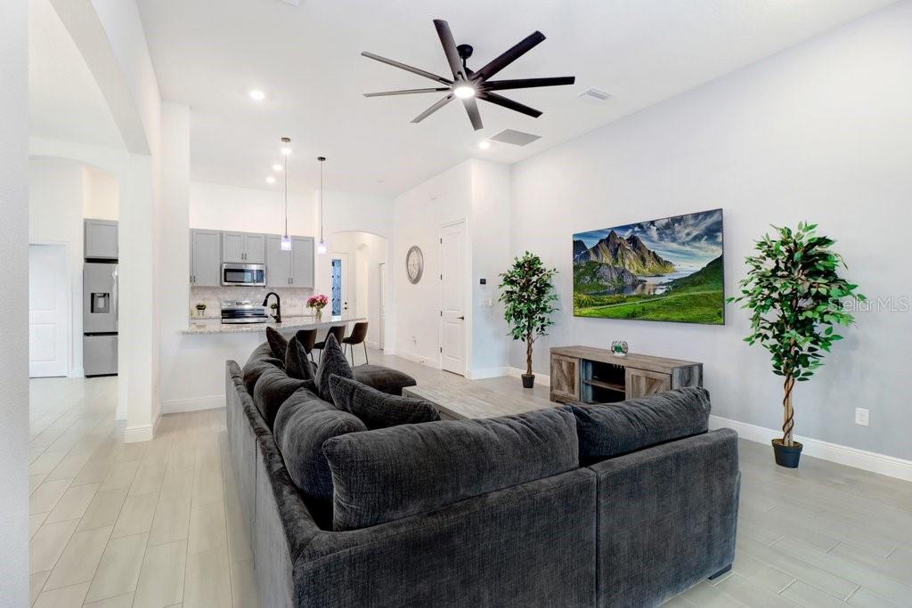 8076 TEA OLIVE TER, PALMETTO, FL — photo 15