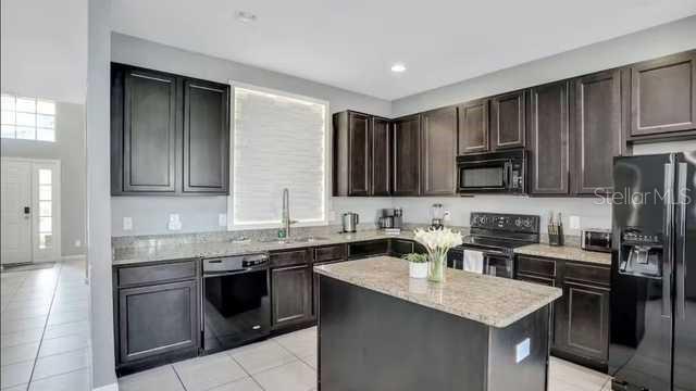 4352 ACORN CT, DAVENPORT, FL — photo 4