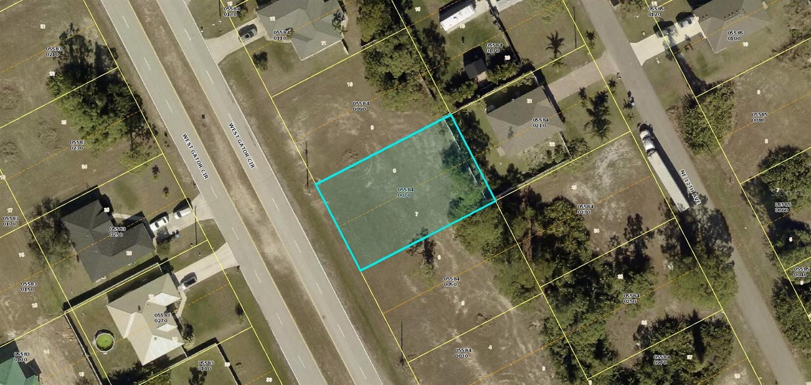3717 W GATOR CIR, CAPE CORAL, FL