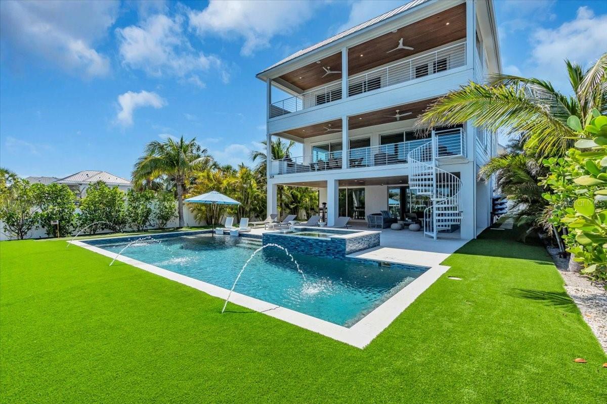 229 WILLOW AVE, ANNA MARIA, FL — photo 6