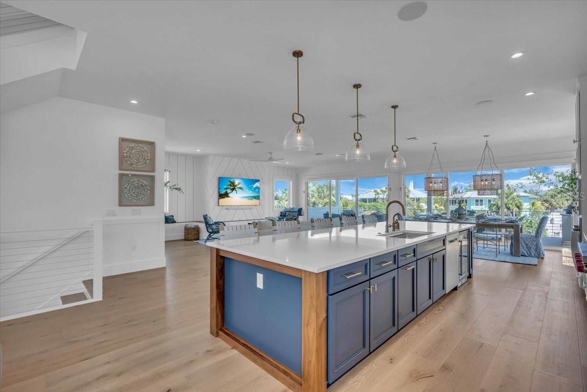 229 WILLOW AVE, ANNA MARIA, FL — photo 17