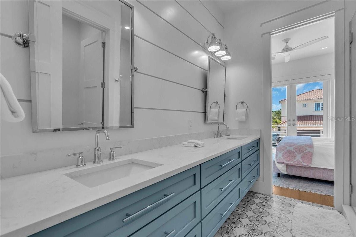 229 WILLOW AVE, ANNA MARIA, FL — photo 47