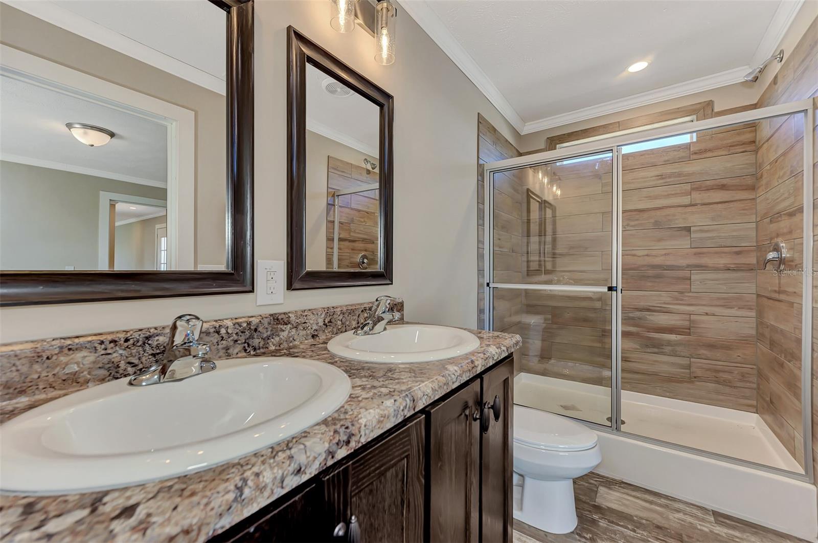 1391 FLAMINGO DR, ENGLEWOOD, FL — photo 11