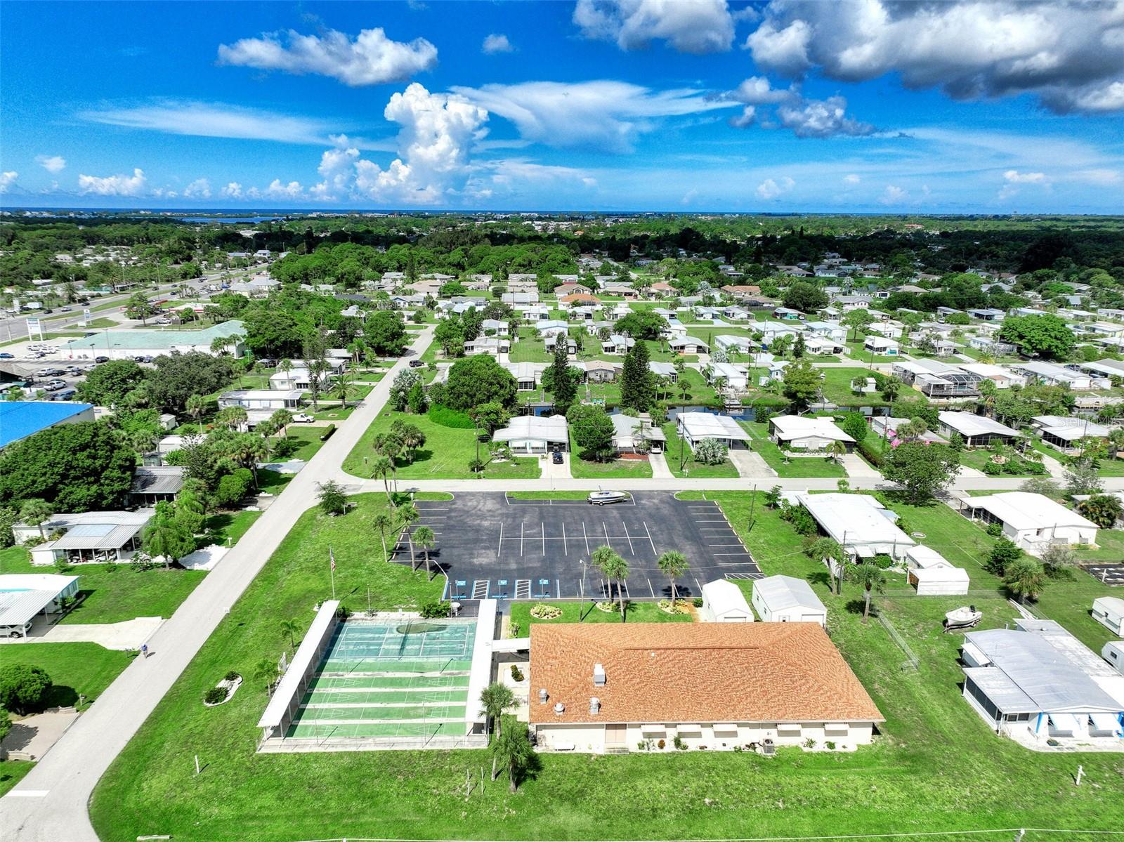 1391 FLAMINGO DR, ENGLEWOOD, FL — photo 17