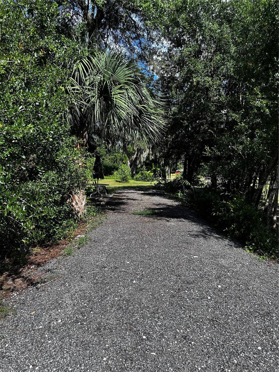 15401 CO RD 450, UMATILLA, FL — photo 16