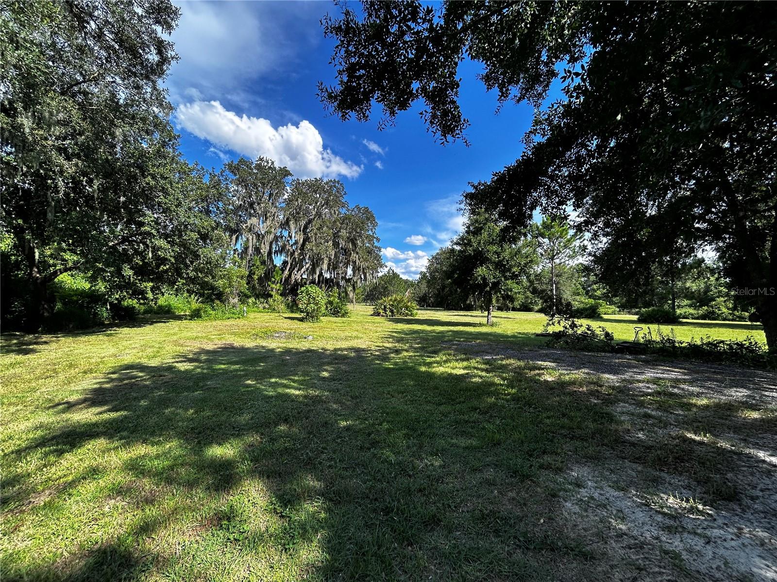 15401 CO RD 450, UMATILLA, FL — photo 30