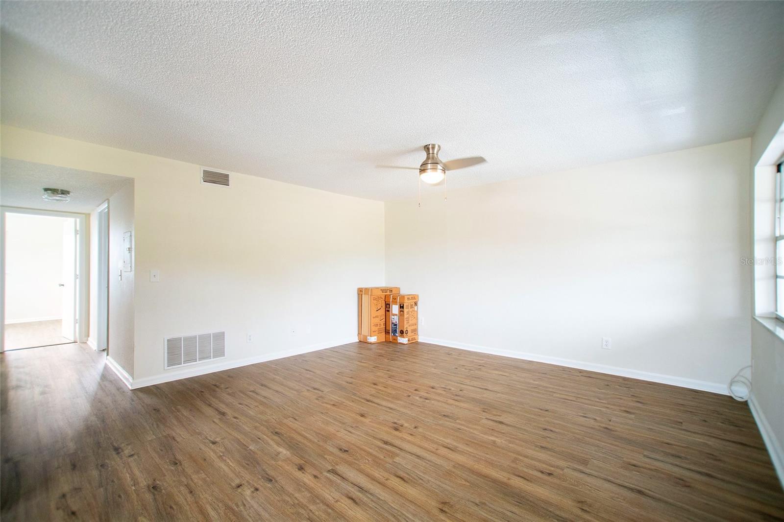 6062 22ND AVE N #5, ST PETERSBURG, FL — photo 3