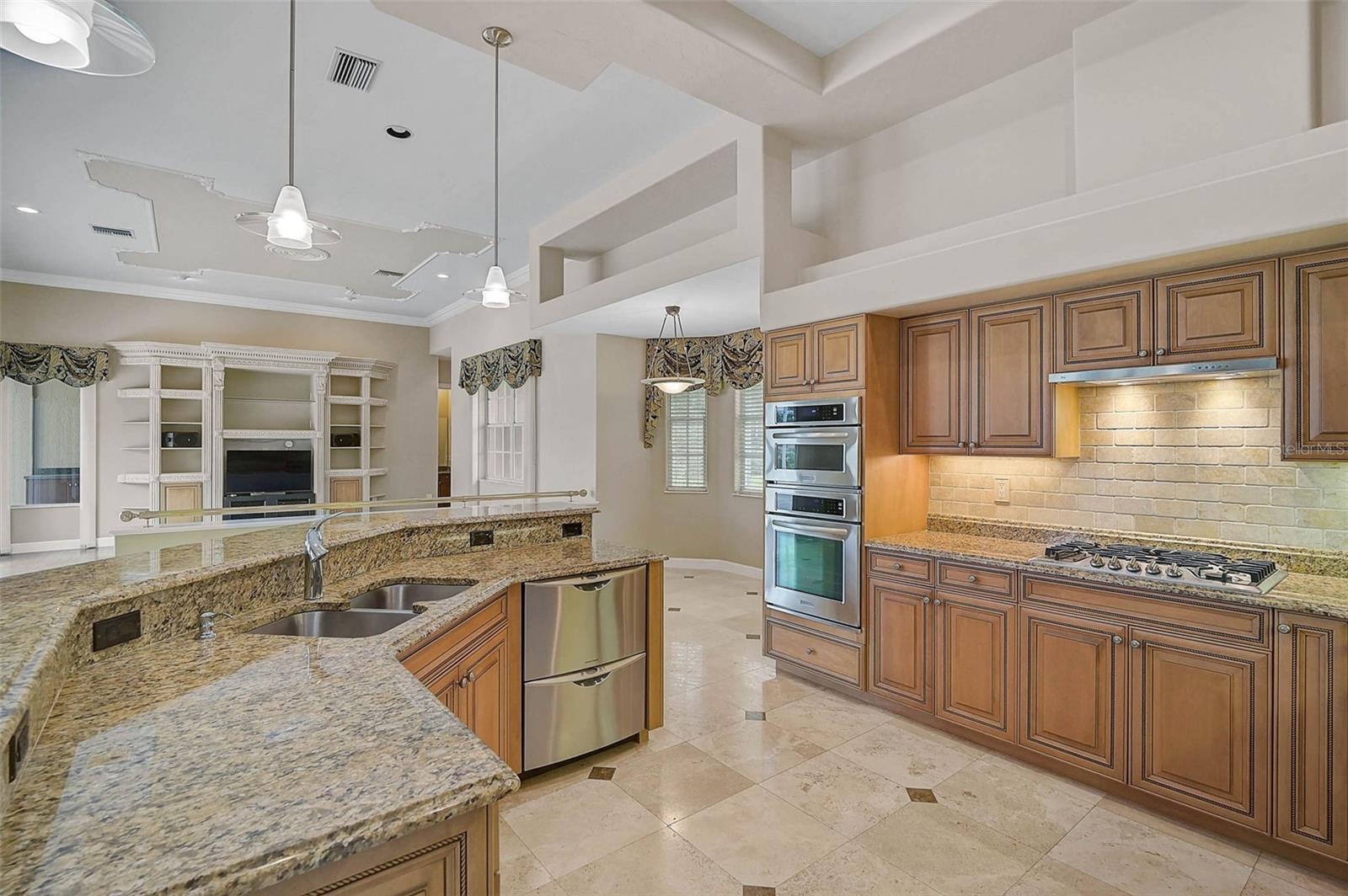 852 MACEWEN DR, OSPREY, FL — photo 9