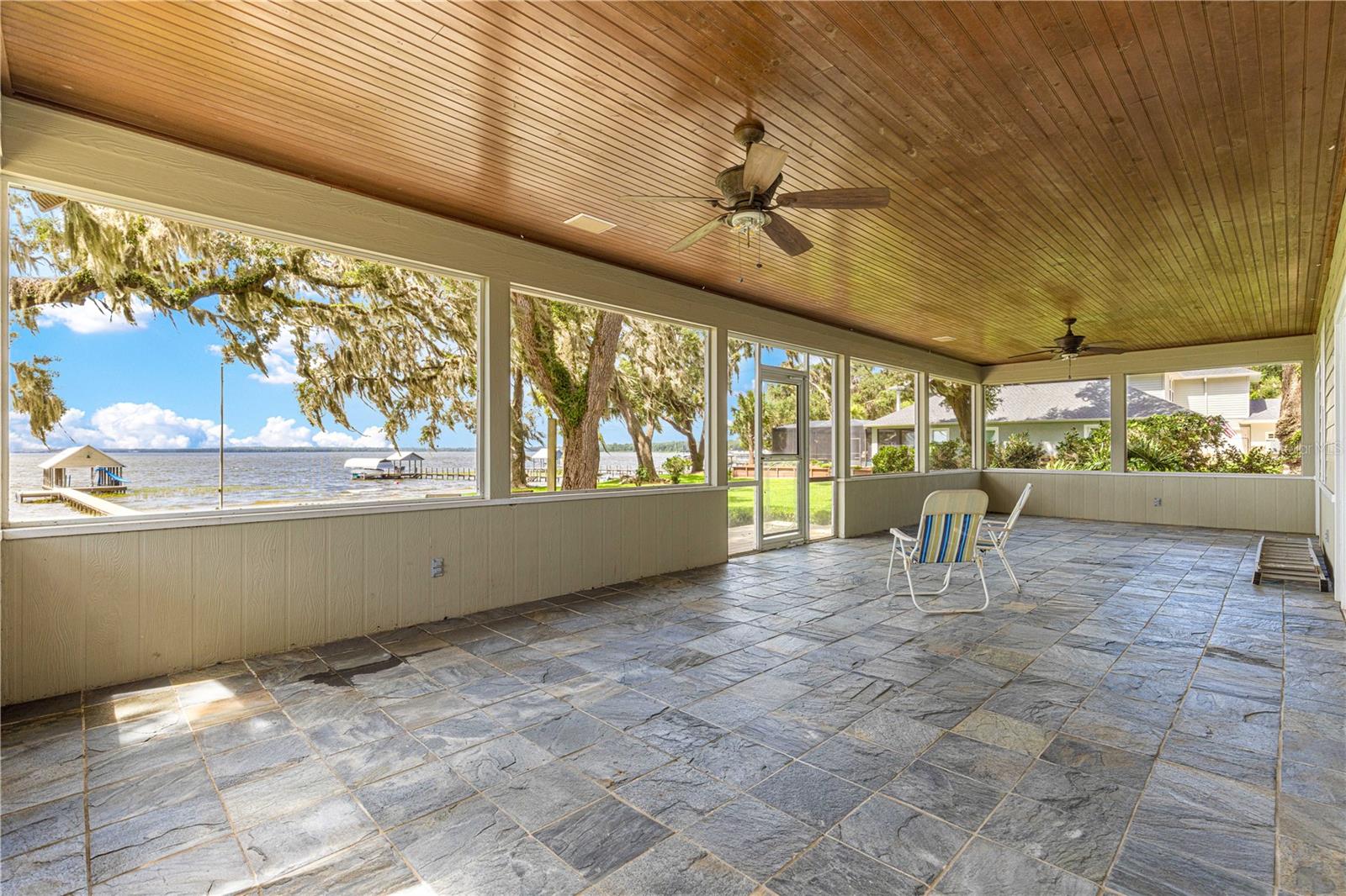 12360 E HIGHWAY 25, OCKLAWAHA, FL — photo 53