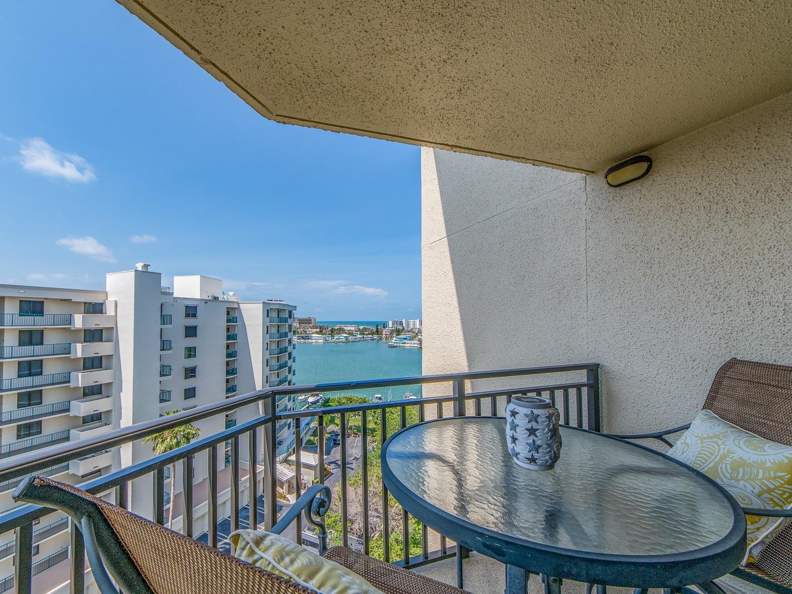 690 ISLAND WAY #1011, CLEARWATER BEACH, FL — photo 6