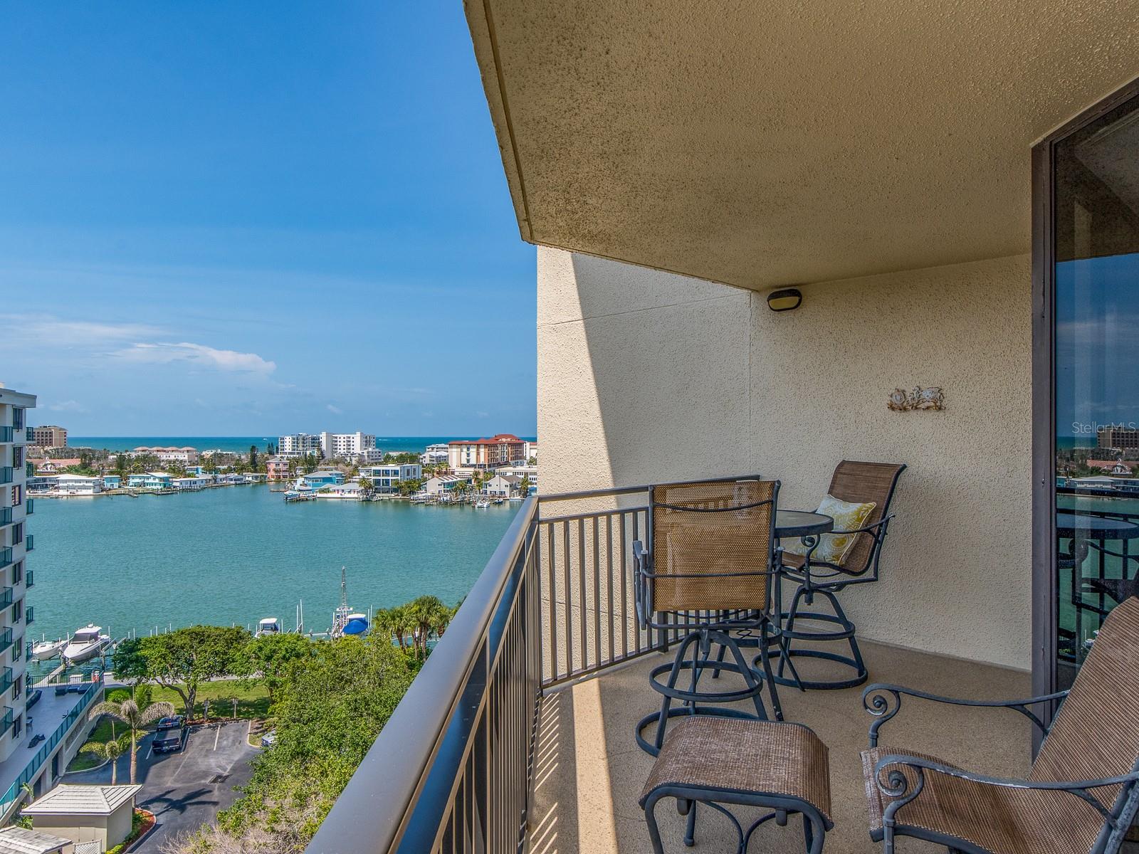 690 ISLAND WAY #1011, CLEARWATER BEACH, FL — photo 7