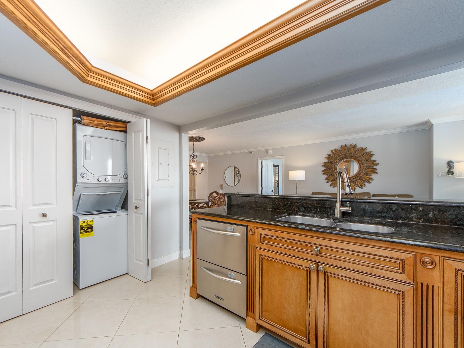 690 ISLAND WAY #1011, CLEARWATER BEACH, FL — photo 15