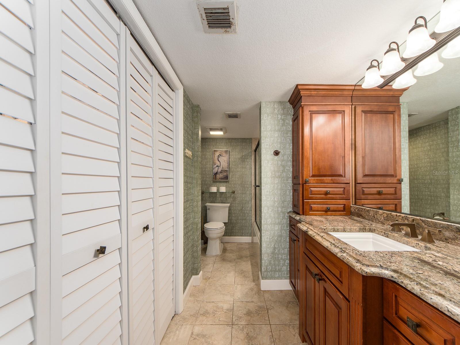 690 ISLAND WAY #1011, CLEARWATER BEACH, FL — photo 21