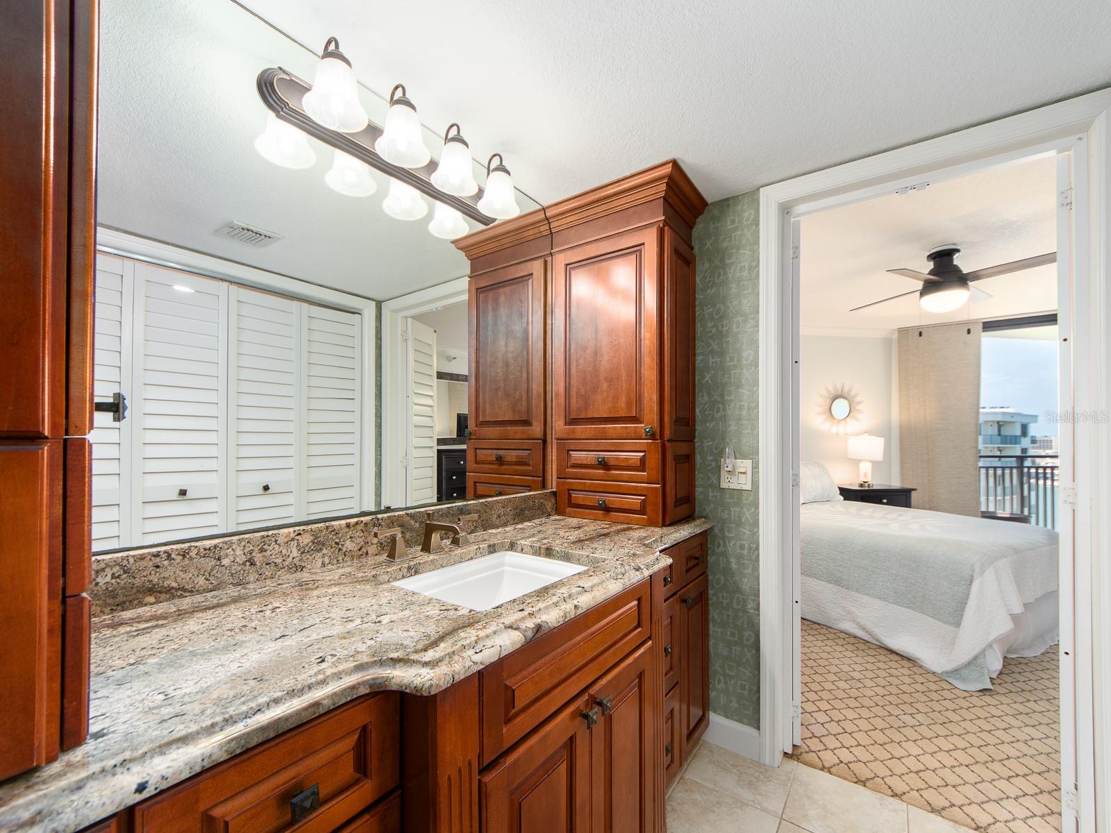 690 ISLAND WAY #1011, CLEARWATER BEACH, FL — photo 23