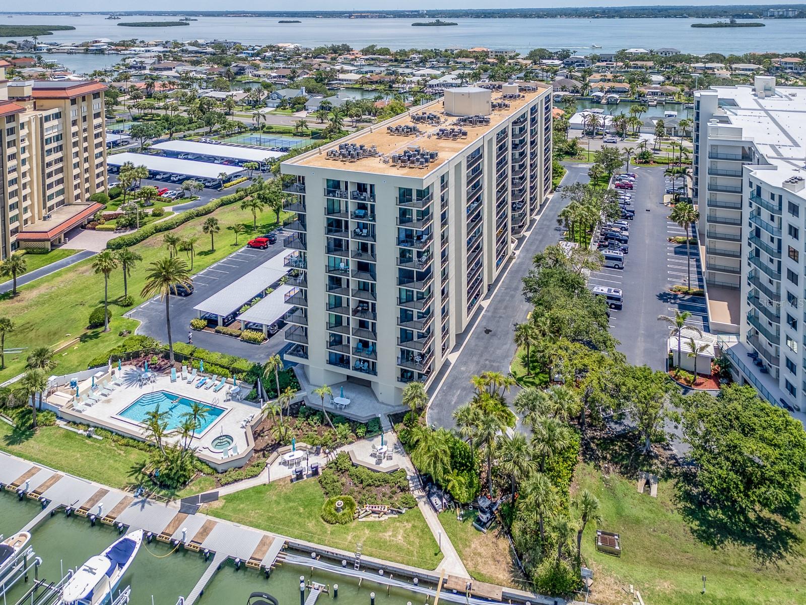 690 ISLAND WAY #1011, CLEARWATER BEACH, FL — photo 26