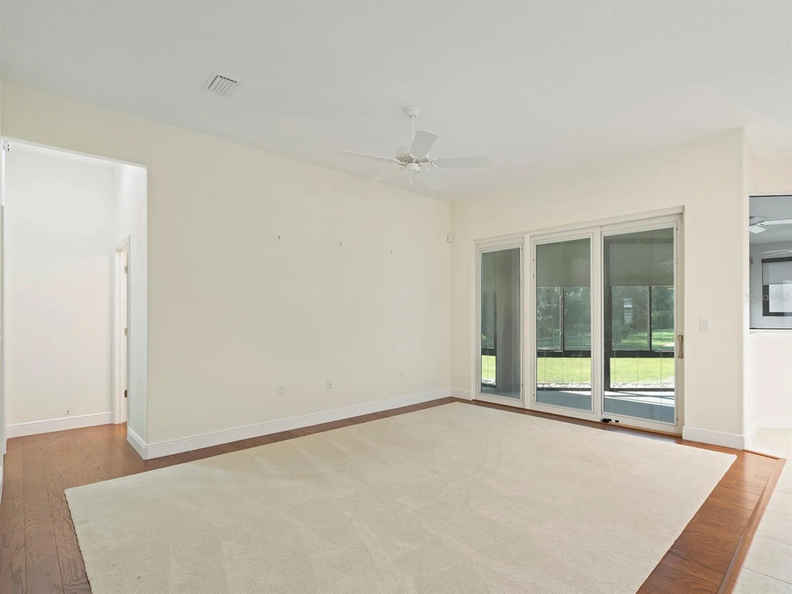8348 BRIDGEPORT BAY CIR, MOUNT DORA, FL — photo 39