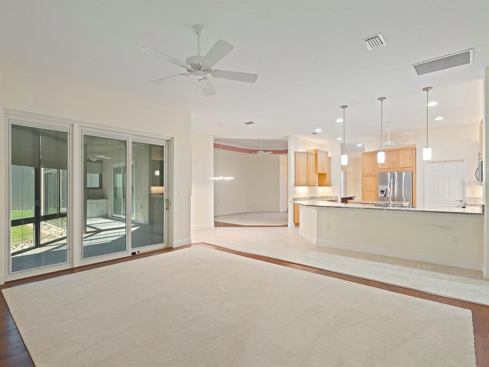 8348 BRIDGEPORT BAY CIR, MOUNT DORA, FL — photo 42