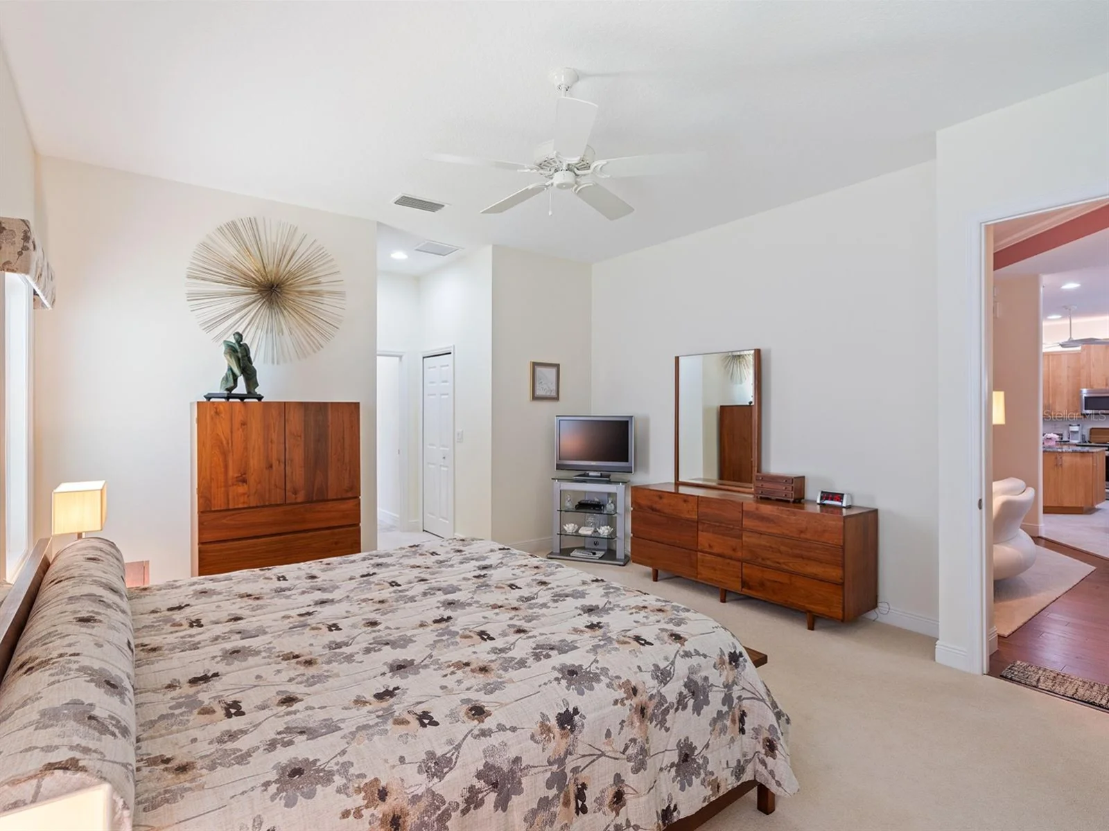 8348 BRIDGEPORT BAY CIR, MOUNT DORA, FL — photo 46