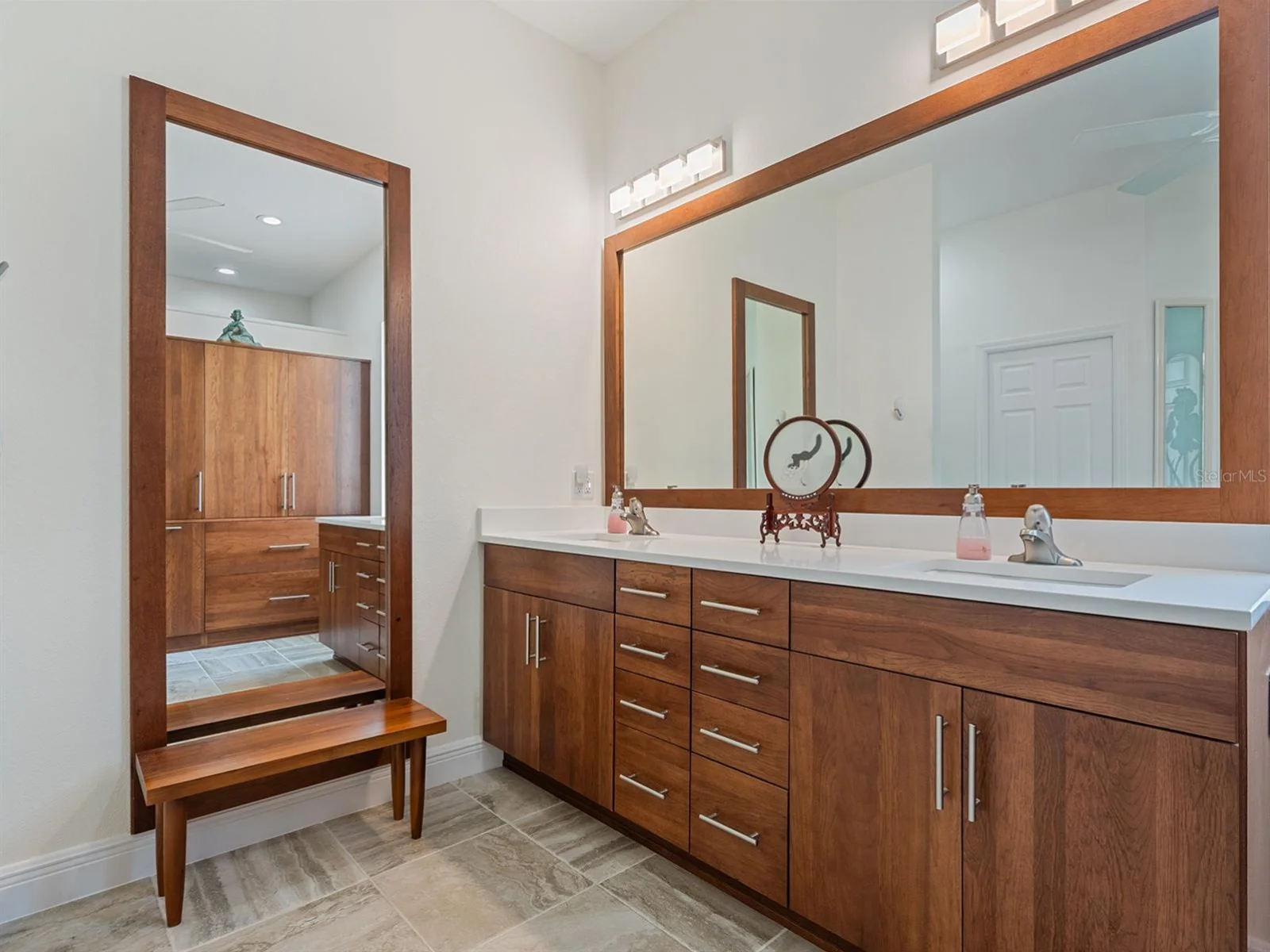 8348 BRIDGEPORT BAY CIR, MOUNT DORA, FL — photo 50